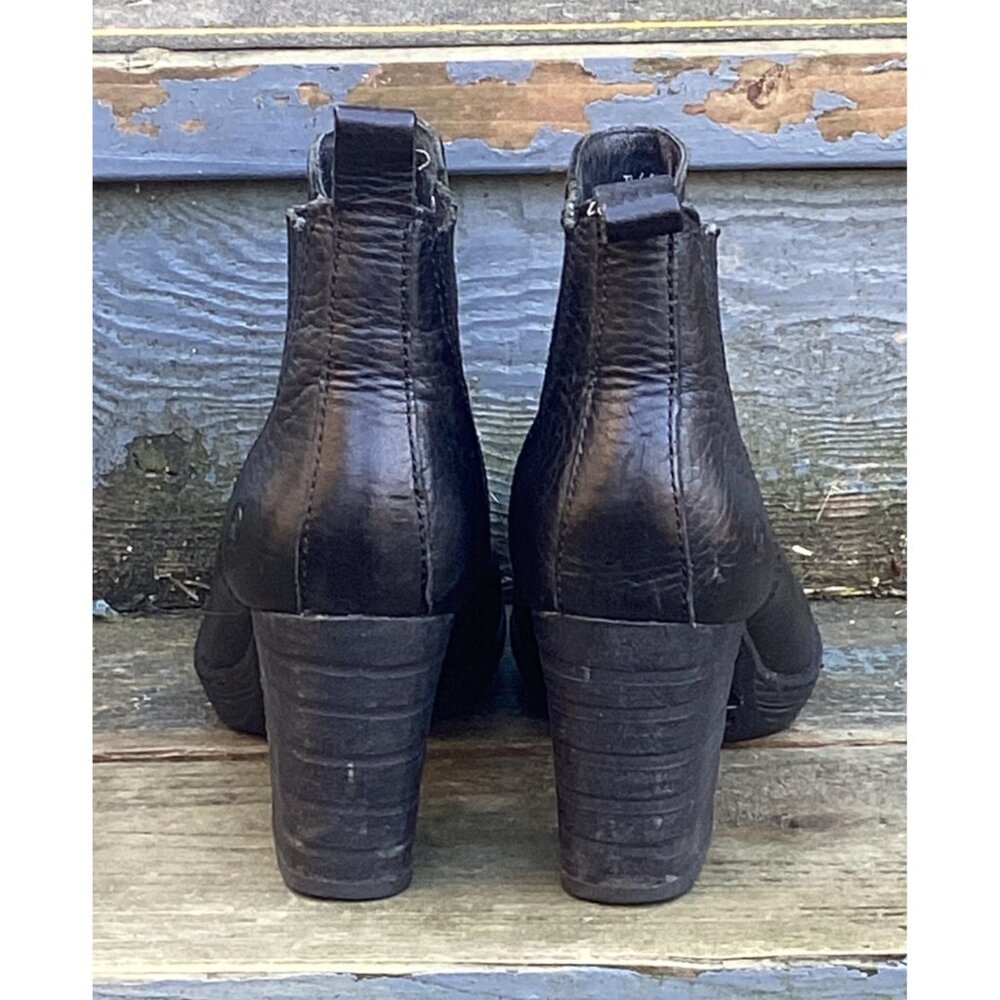Born Black LeatherChelsea Ankle Boots Block Heel 3” 3/4” Platform US 7.5 EU 38.5 - Picture 4 of 8